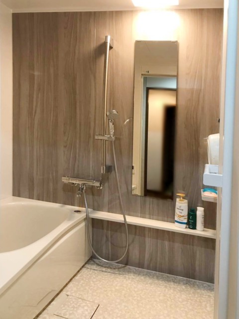 人大浴槽でお掃除の負担を軽減した浴室イメージ