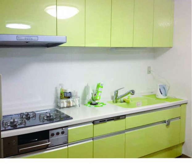 リクシル「リシェル」 爽やかなグリーンのキッチンイメージ