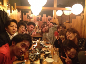 ダーツバーで働いていた時のメンバーとの飲み会 inなんば千日前の画像 みずらぼのスタッフブログ